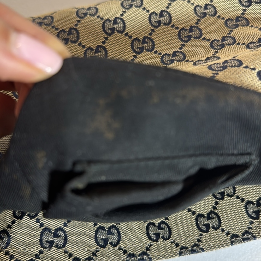 Gucci Beige and Navy Crossbody Bag - Picture 14 of 14